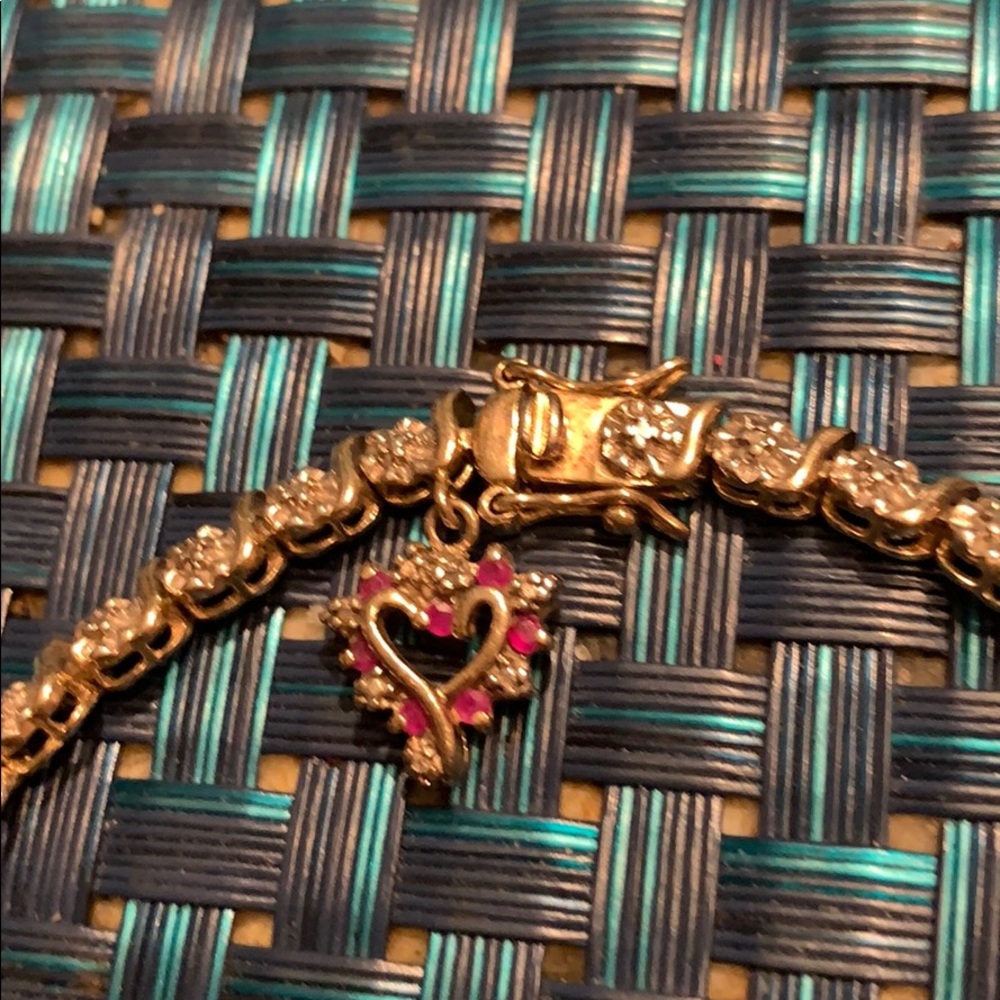 Pretty Bracelet With Diamond Chips And Ruby Heart! - image 2